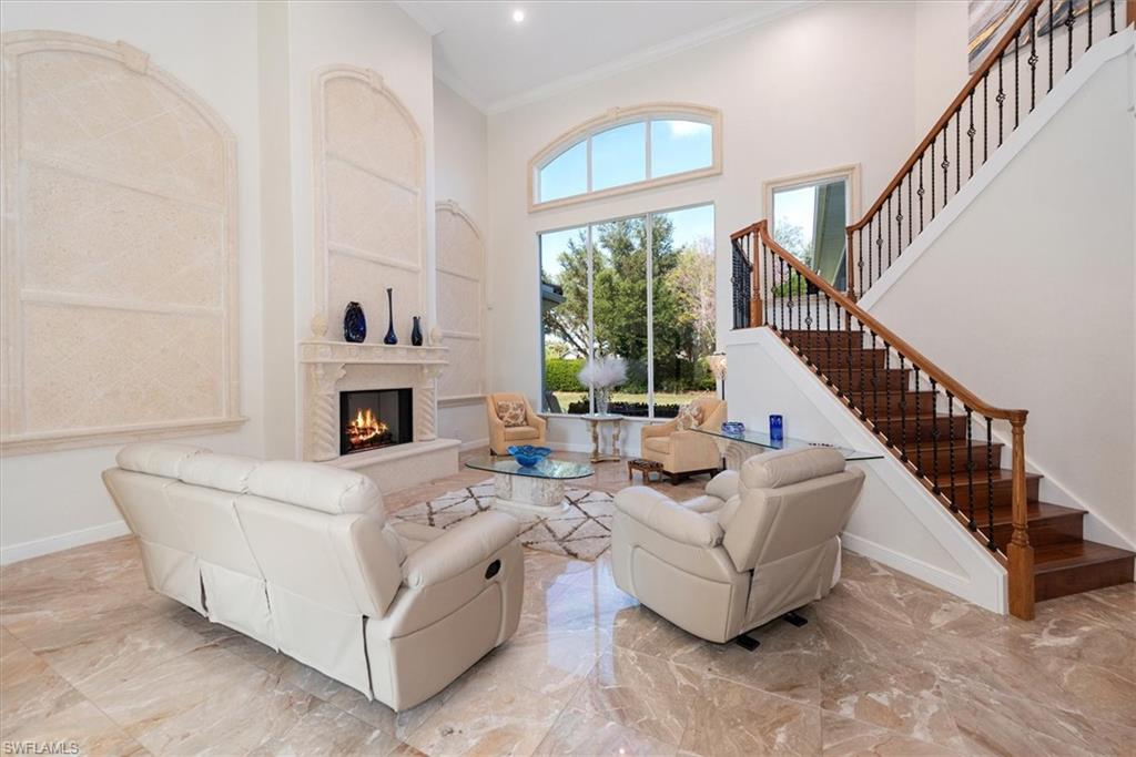 BELLE LAGO - Residential