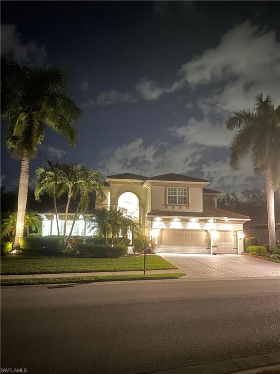 BELLE LAGO - Residential