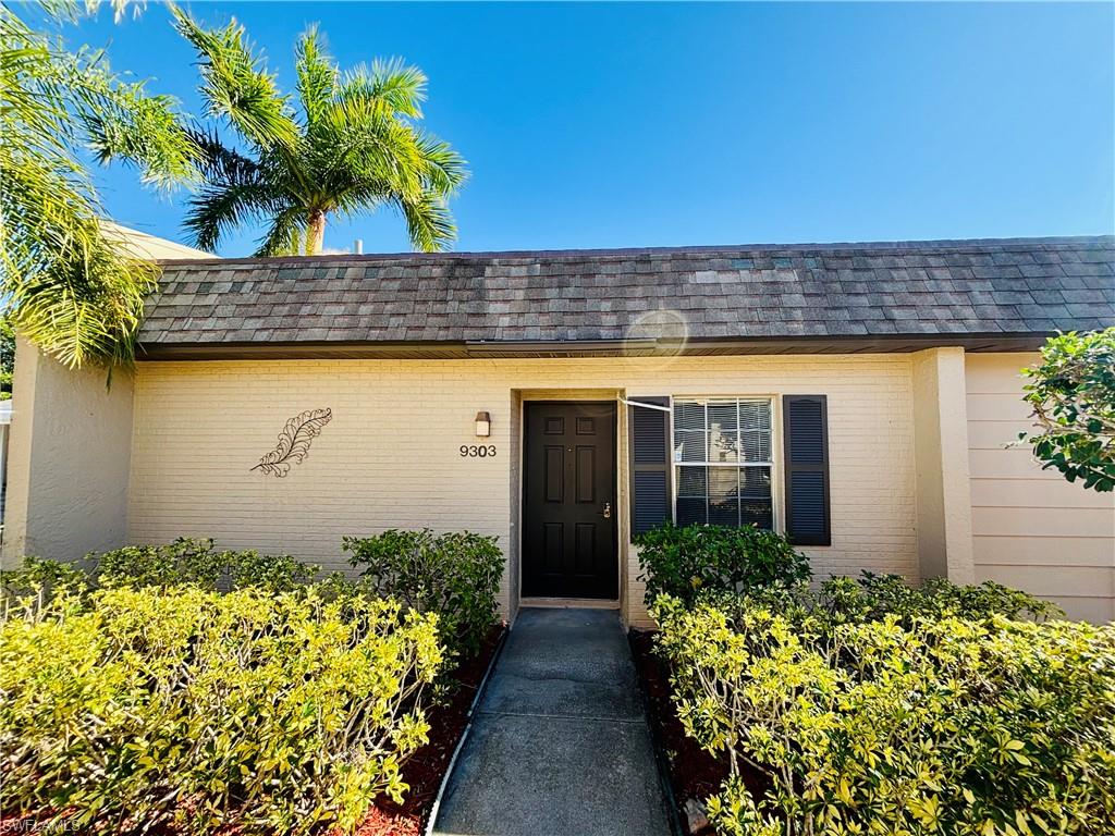 COMPASS POINTE VILLAS - Residential Lease