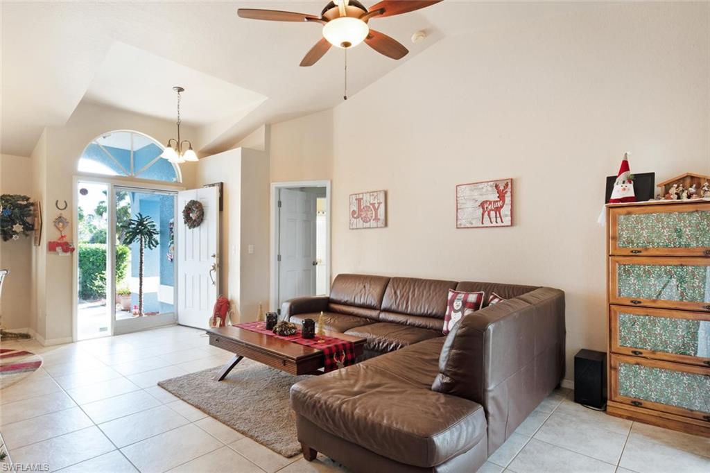 GOLDEN GATE ESTATES - Residential