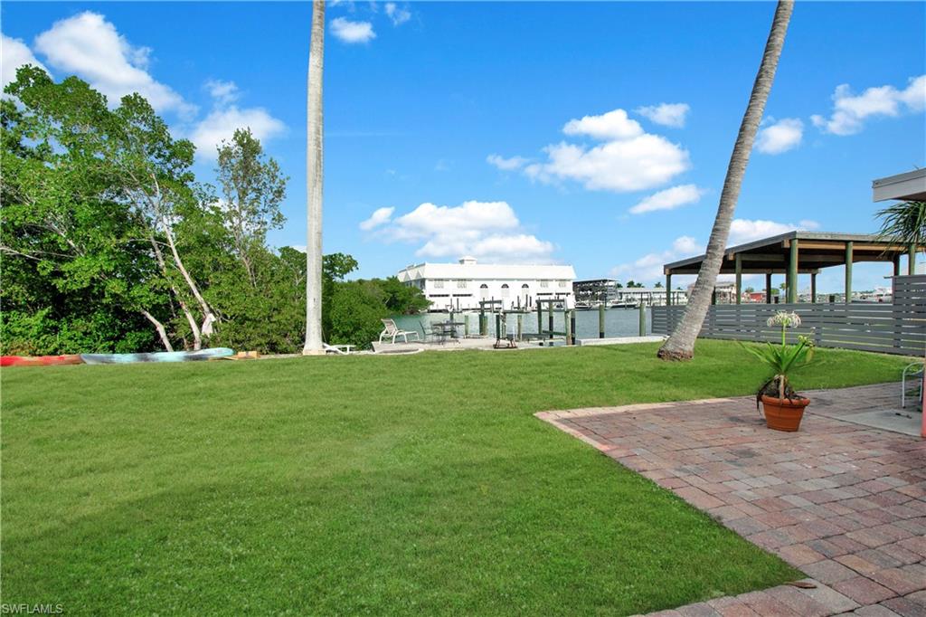 ISLES OF CAPRI - Residential