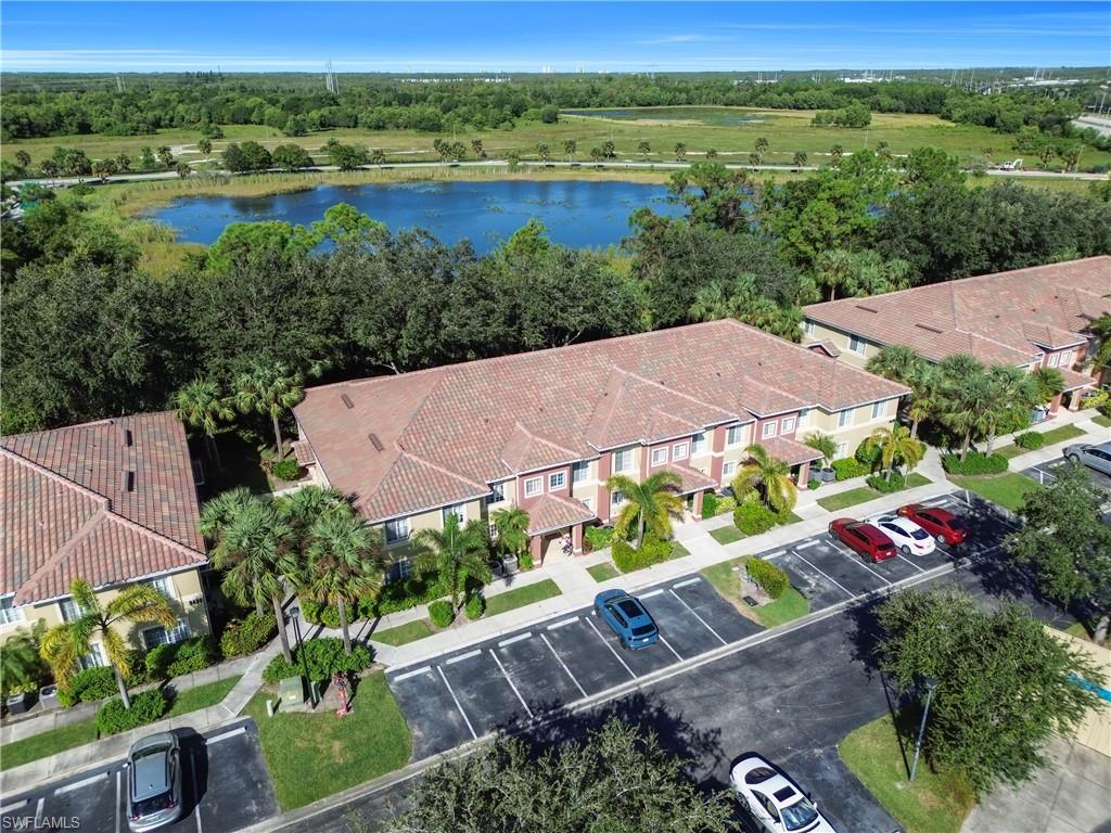 TOWNHOMES AT STONEYBROOK - Residential