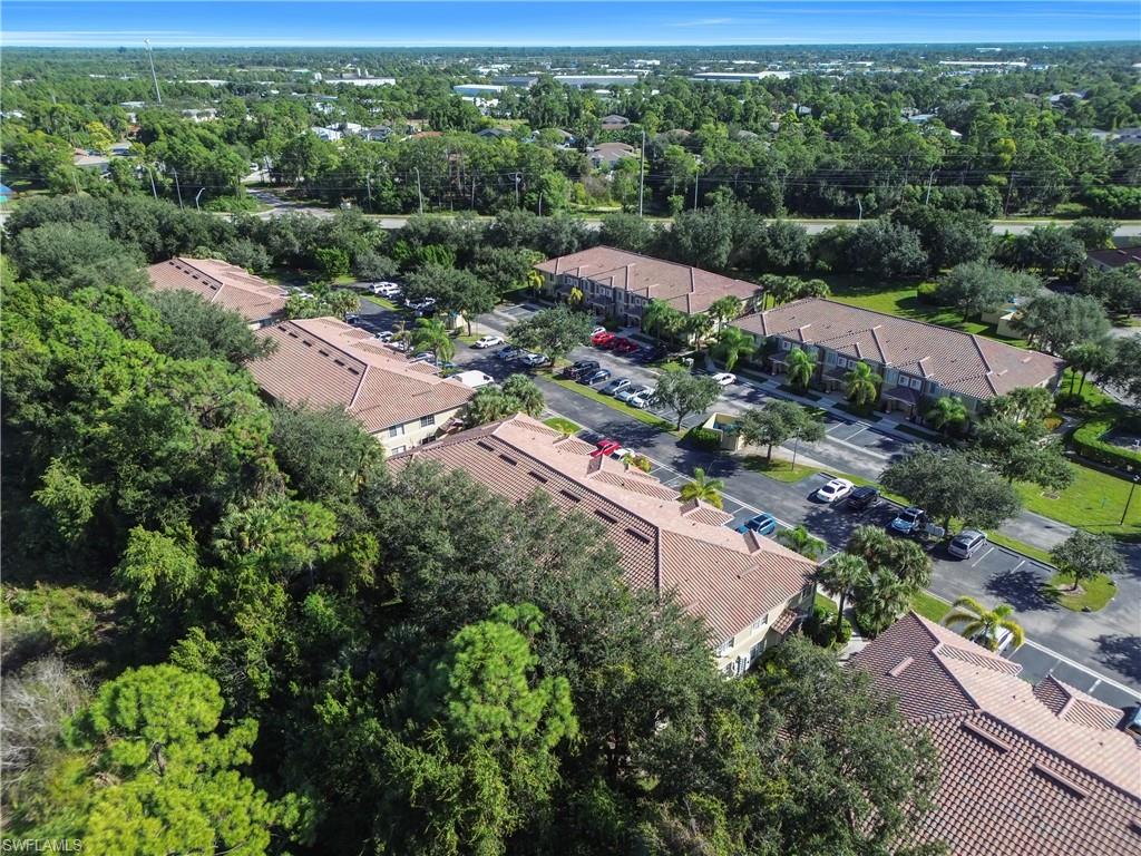 TOWNHOMES AT STONEYBROOK - Residential