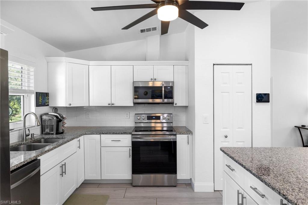 PINE ISLAND RIDGE - Residential