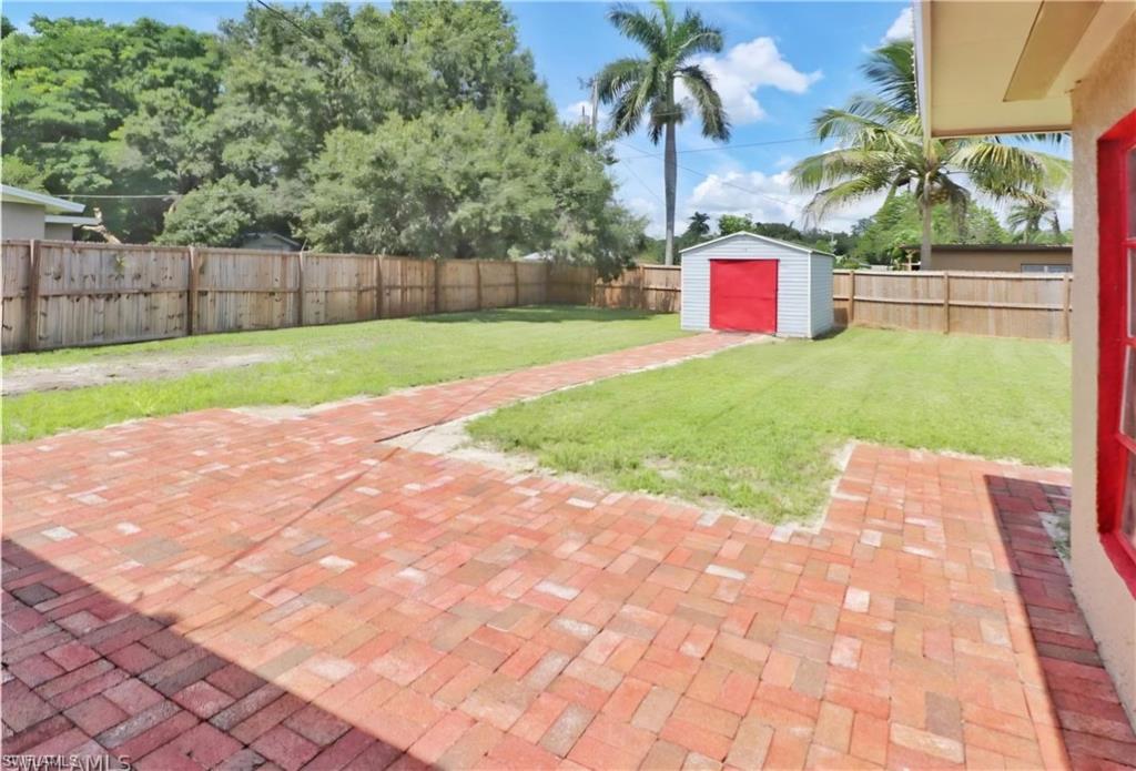 NORTH FORT MYERS - Residential