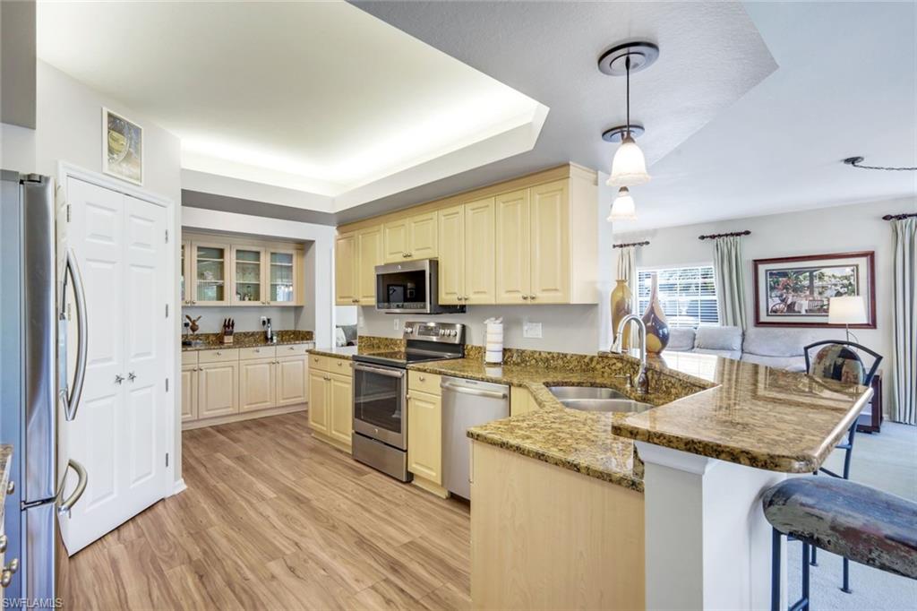 LIGHTHOUSE BAY - Residential