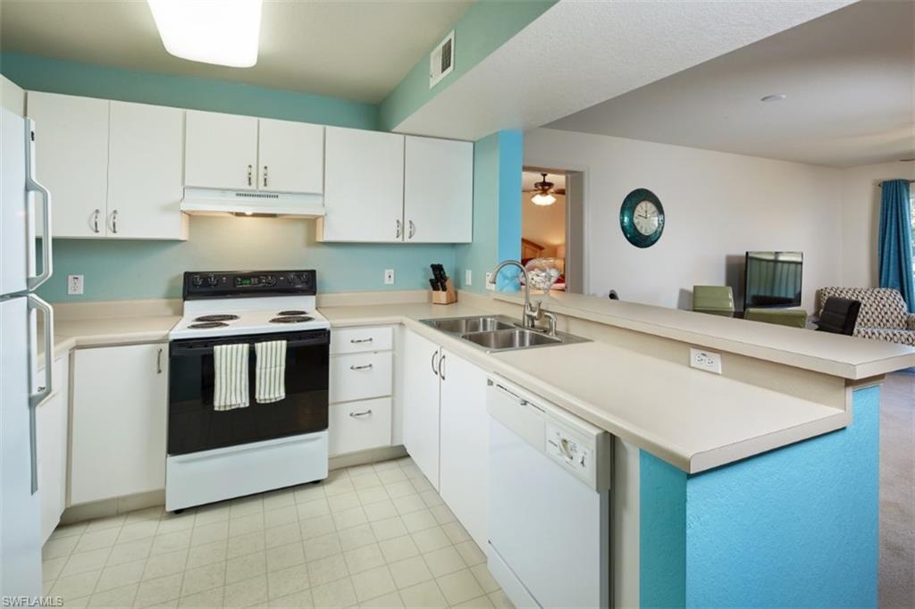 KEY ROYAL CONDOMINIUMS - Residential