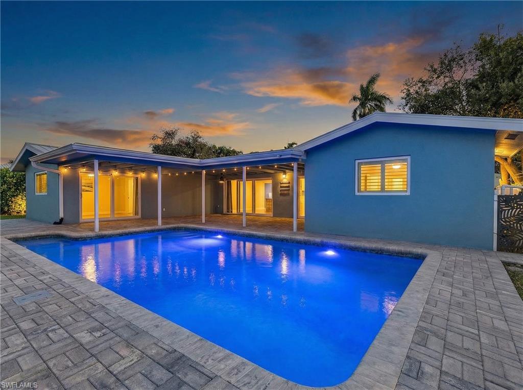 SUNSET COVE - Residential