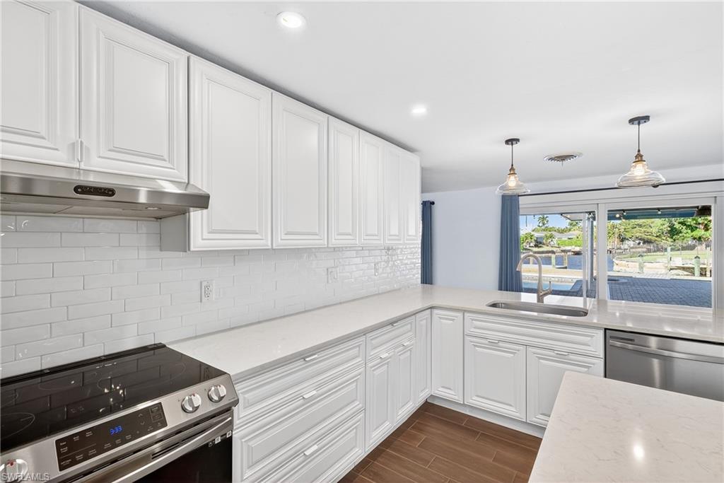 SUNSET COVE - Residential