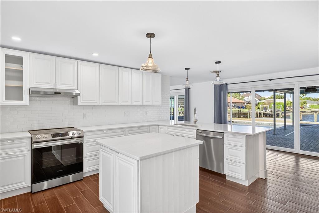 SUNSET COVE - Residential