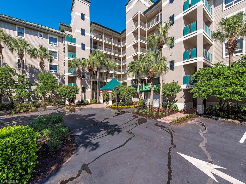 CROSSINGS - Residential