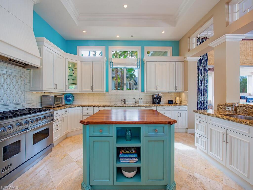 ESTATES AT GREY OAKS - Residential