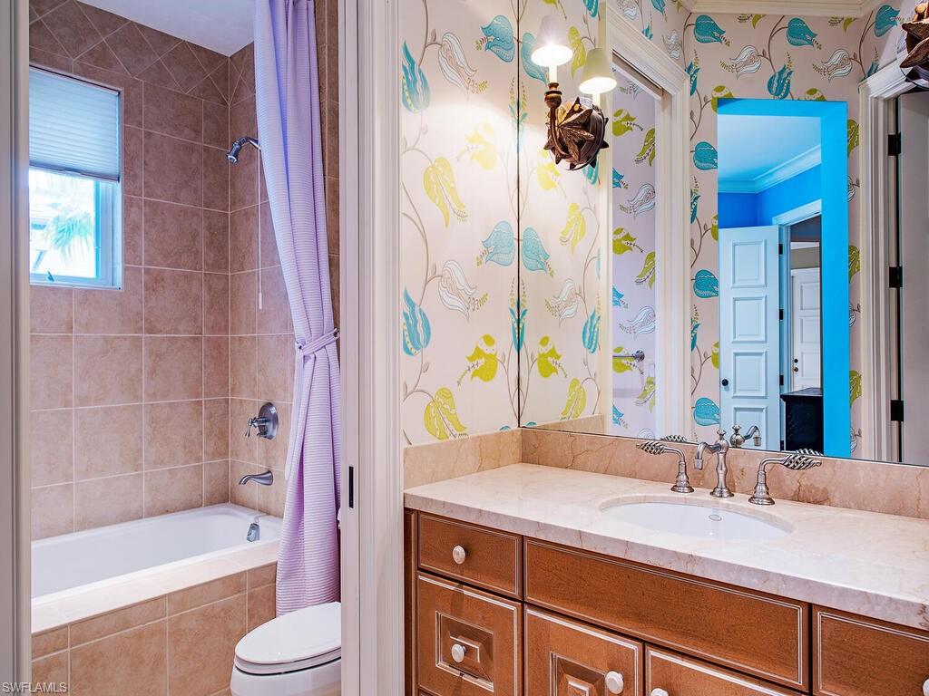 ESTATES AT GREY OAKS - Residential