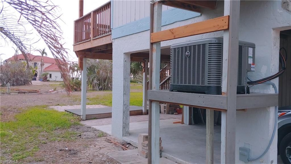 LAGUNA SHORES - Residential