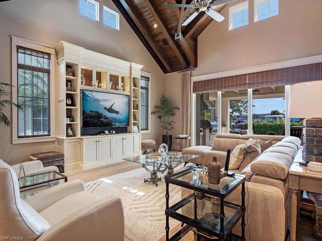 MANGROVE BAY - Residential