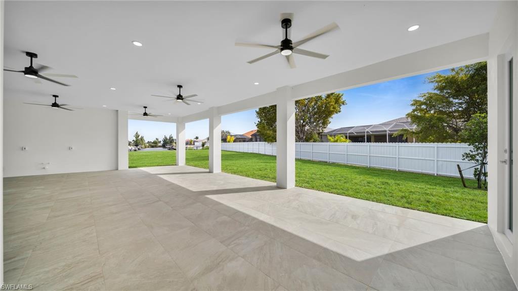 CAPE CORAL - Residential