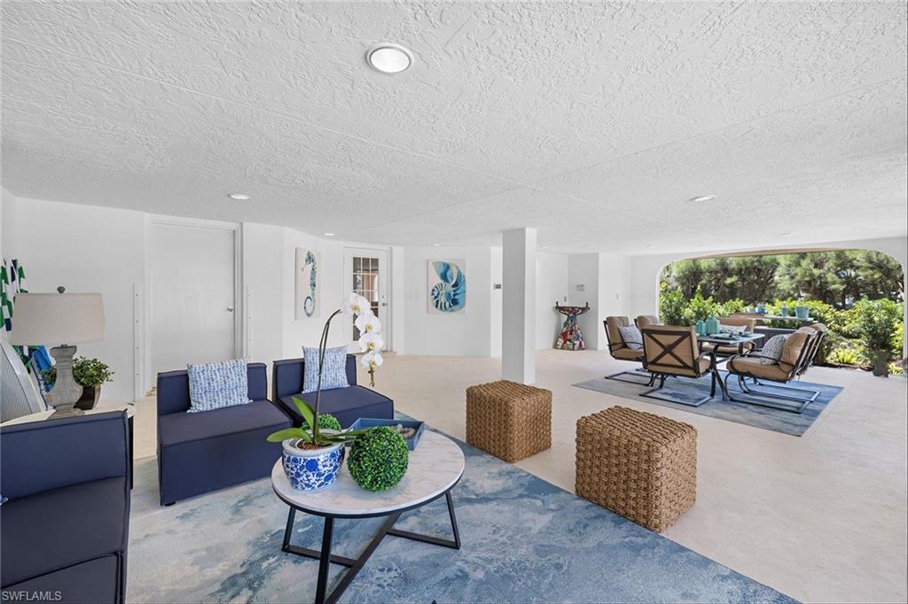 CASA MAR - Residential