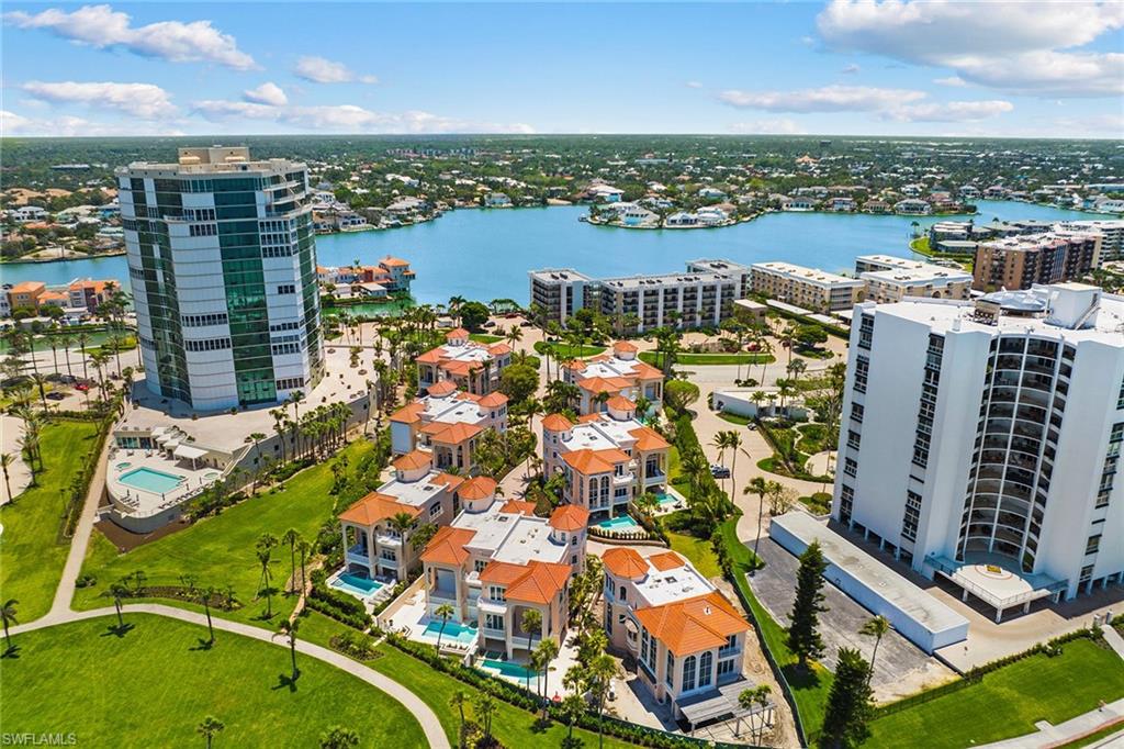 CASA MAR - Residential