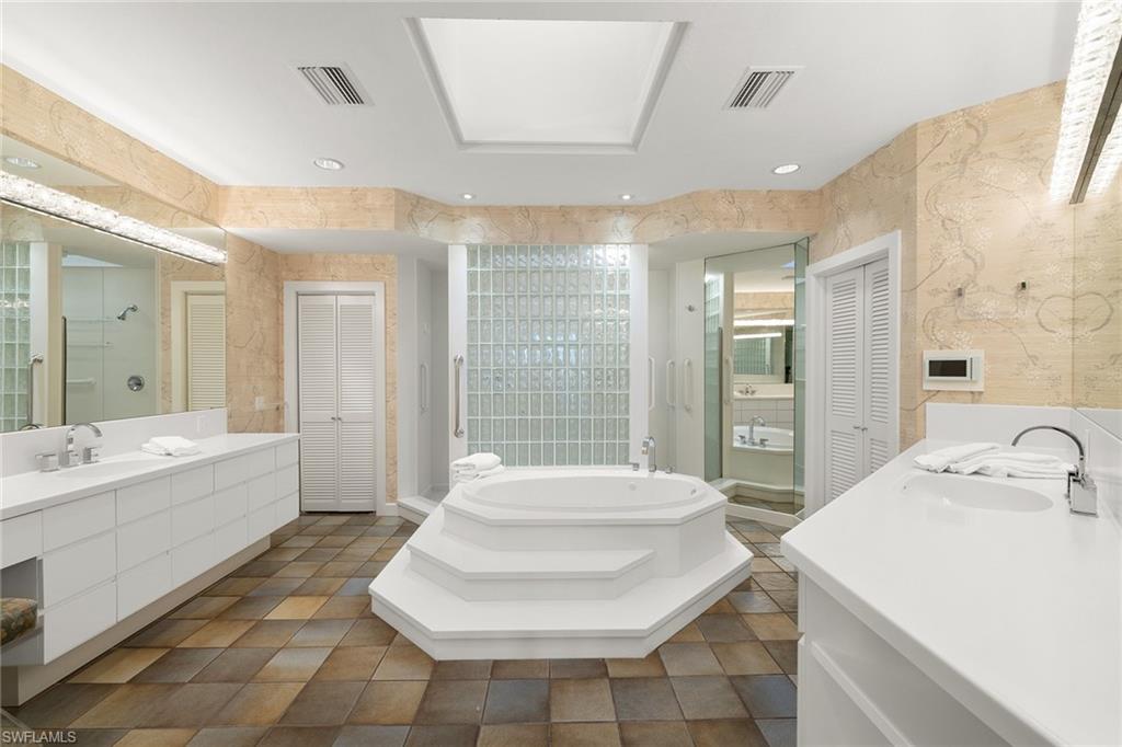 CASA MAR - Residential