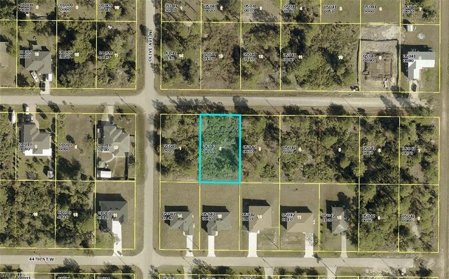Excellent opportunity to build your dream home with easy access to Sunshine. Just a short drive to the airport, beaches, schools and supermarkets. Minutes from Lee Blvd / Colonial Blvd going to Fort Myers area.