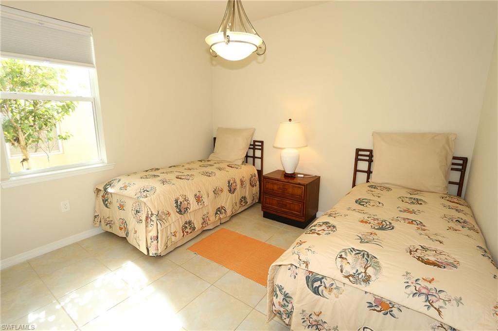 VERONA WALK - Residential Lease