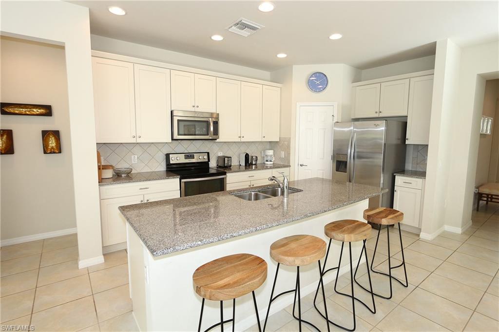 VERONA WALK - Residential Lease