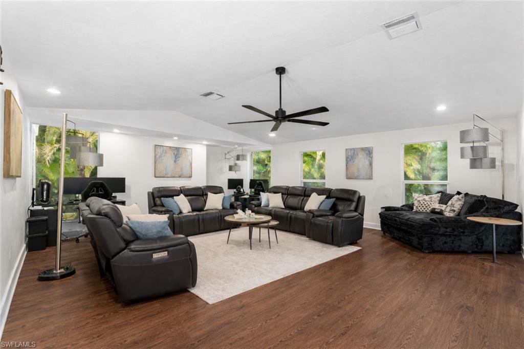 GOLDEN GATE ESTATES - Residential