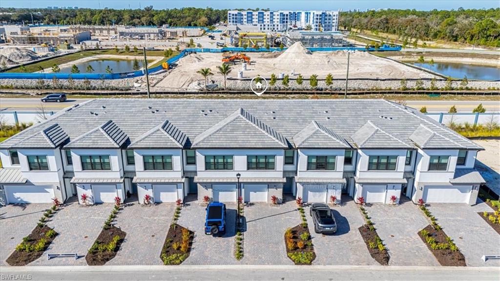 SOLIS GRANDE - Residential Lease