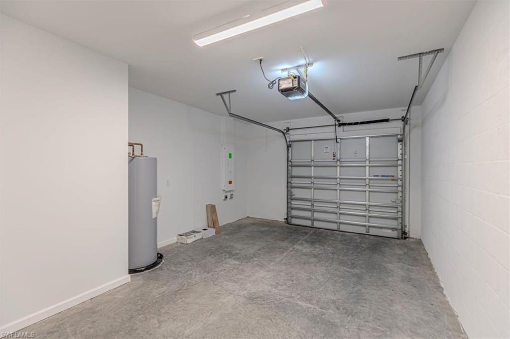 SOLIS GRANDE - Residential Lease