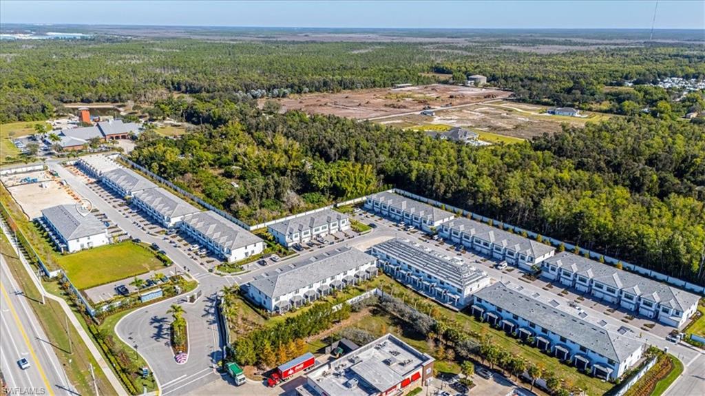 SOLIS GRANDE - Residential Lease