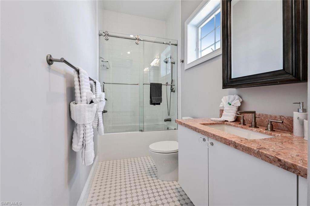 TRE VILLE - Residential Lease