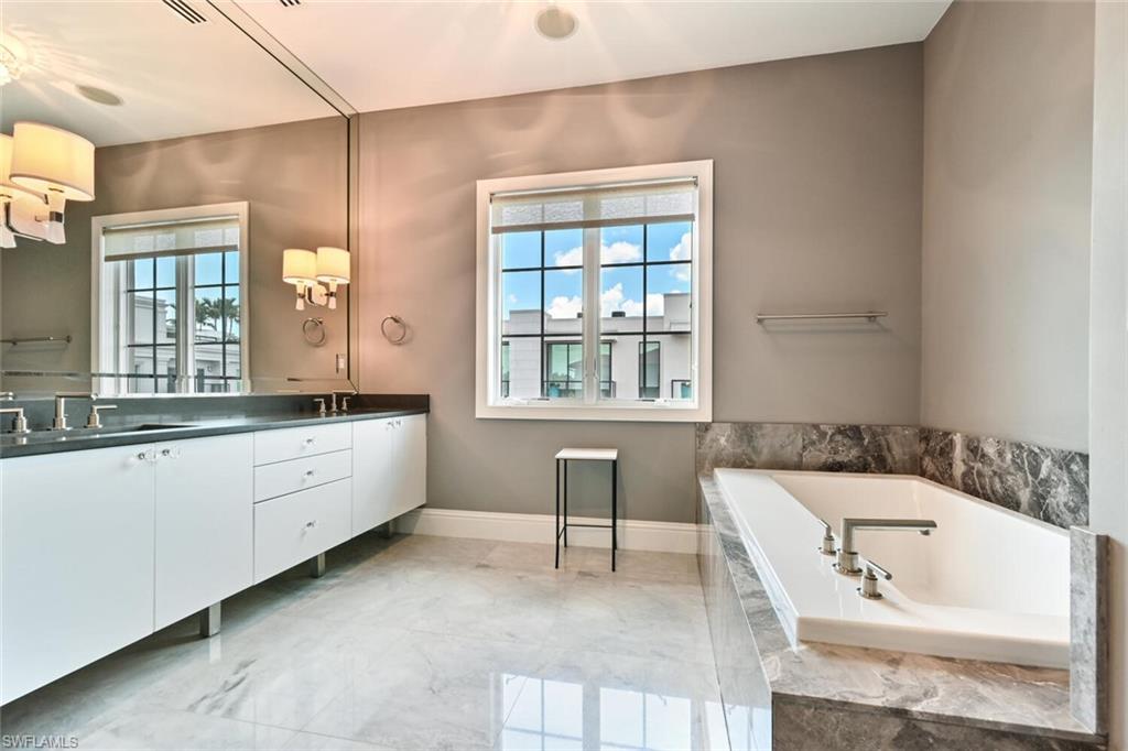 TRE VILLE - Residential Lease