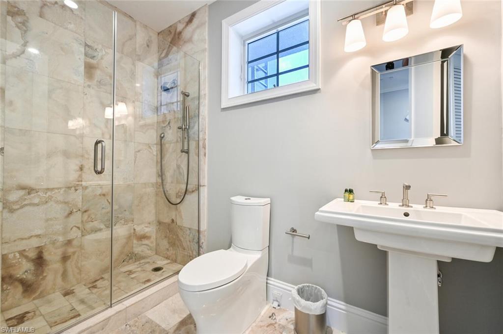 TRE VILLE - Residential Lease