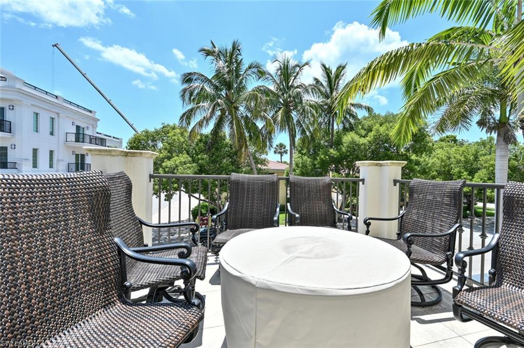 TRE VILLE - Residential Lease