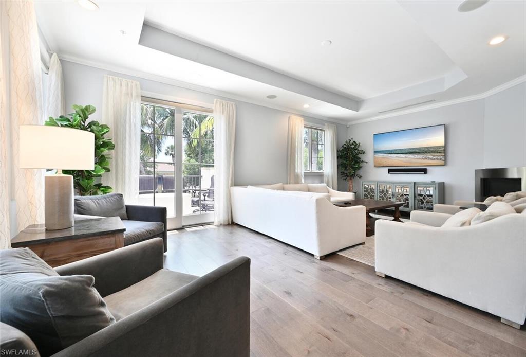 TRE VILLE - Residential Lease