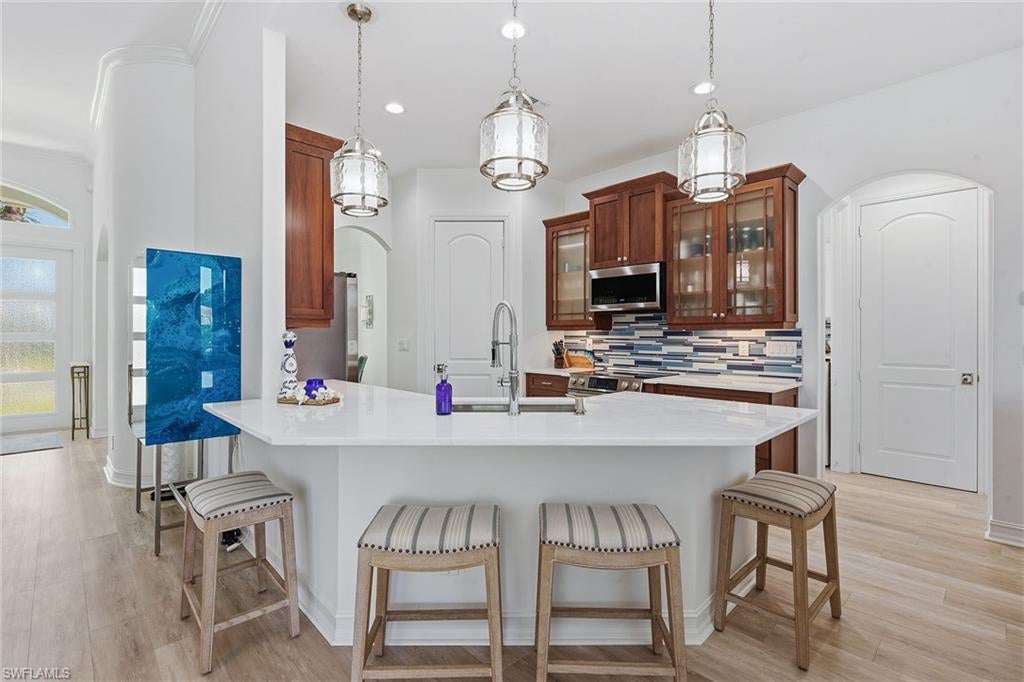 366 Grapewood CT