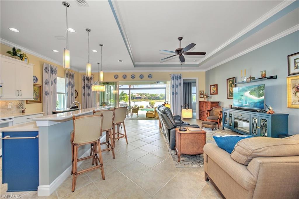 11511 Giulia DR