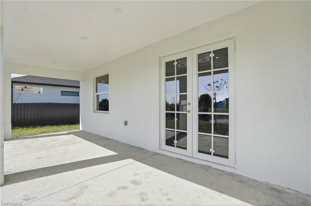 CAPE CORAL - Residential