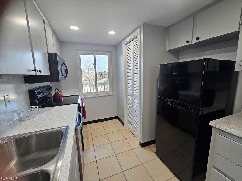 LEONARDO ARMS BEACH CLUB - Residential