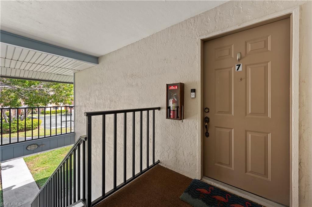 TIMBER LAKE - Residential Lease