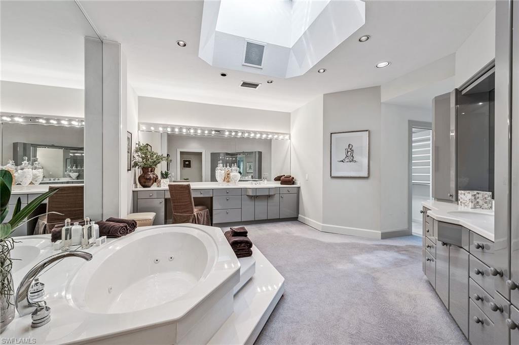 CASA MAR - Residential