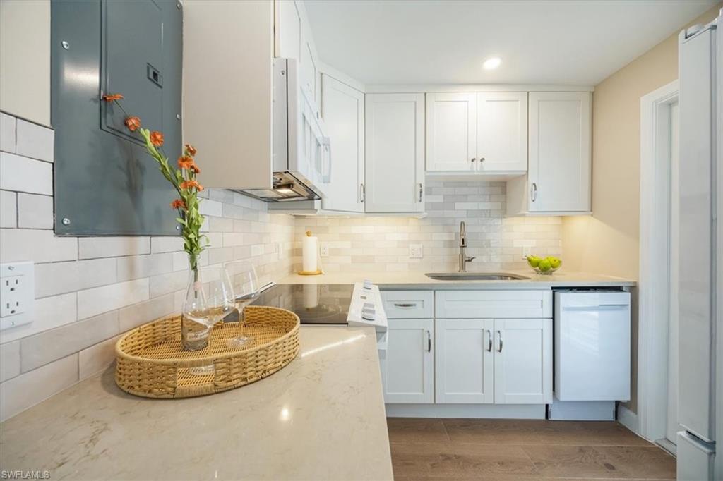 FAIRFAX CLUB - Residential