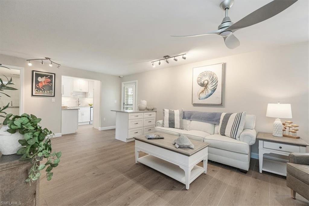 FAIRFAX CLUB - Residential