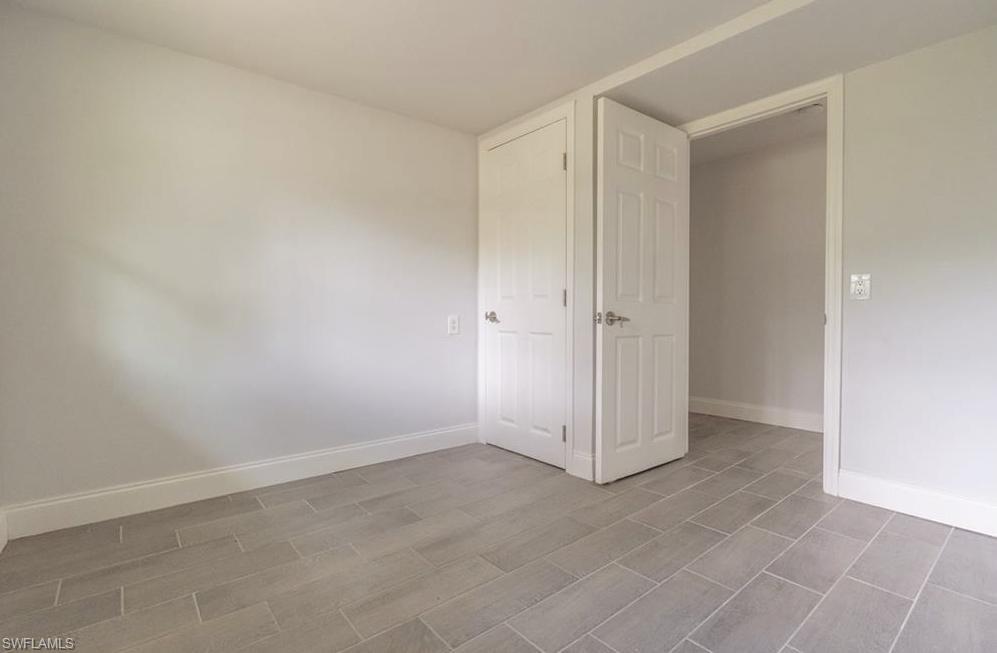 RUSSELL PARK - Residential Lease