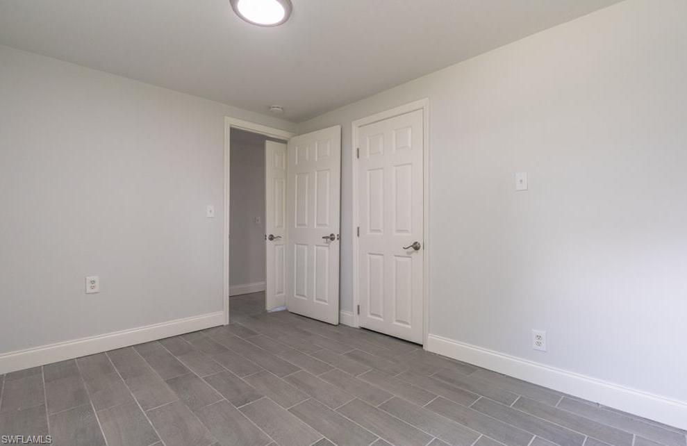 RUSSELL PARK - Residential Lease