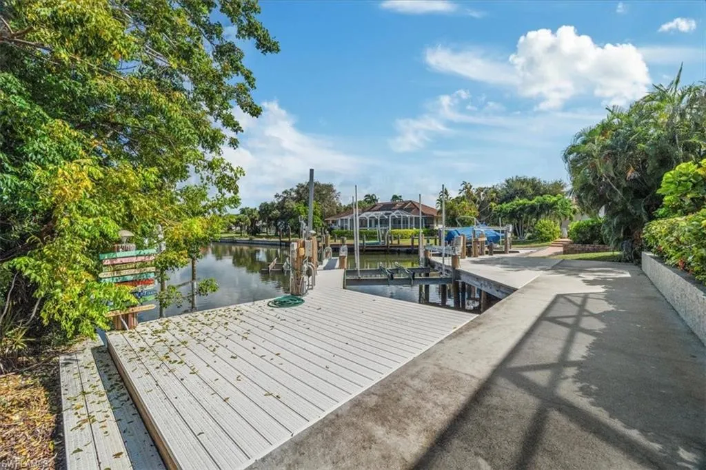 Marco Island, Florida 34145, United States, 3 Bedrooms Bedrooms, ,3 BathroomsBathrooms,Residential,Contingent,40744