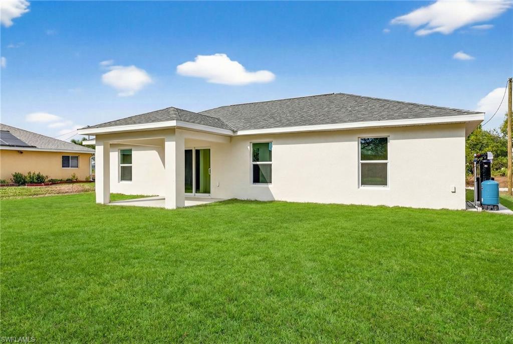 CAPE CORAL - Residential