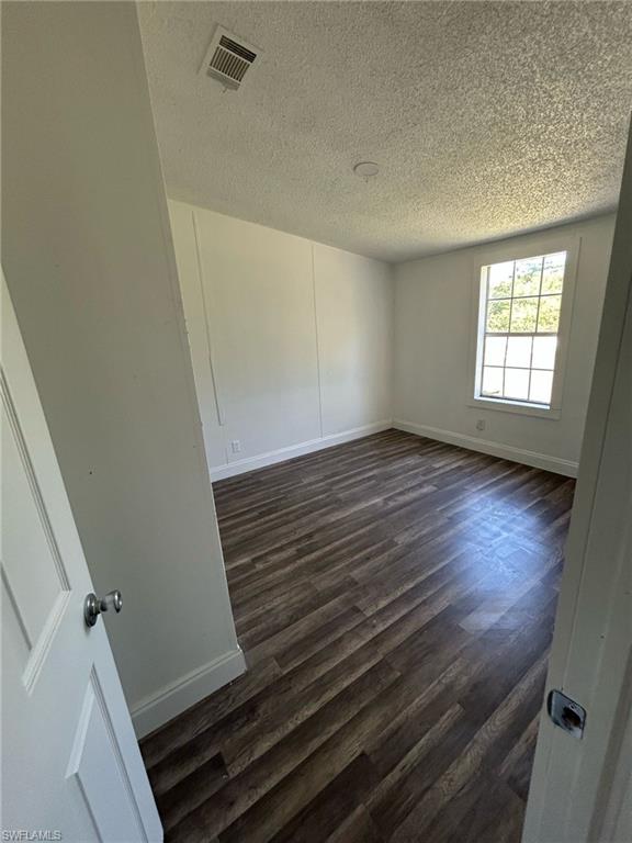 HORSESHOE ACRES - Residential