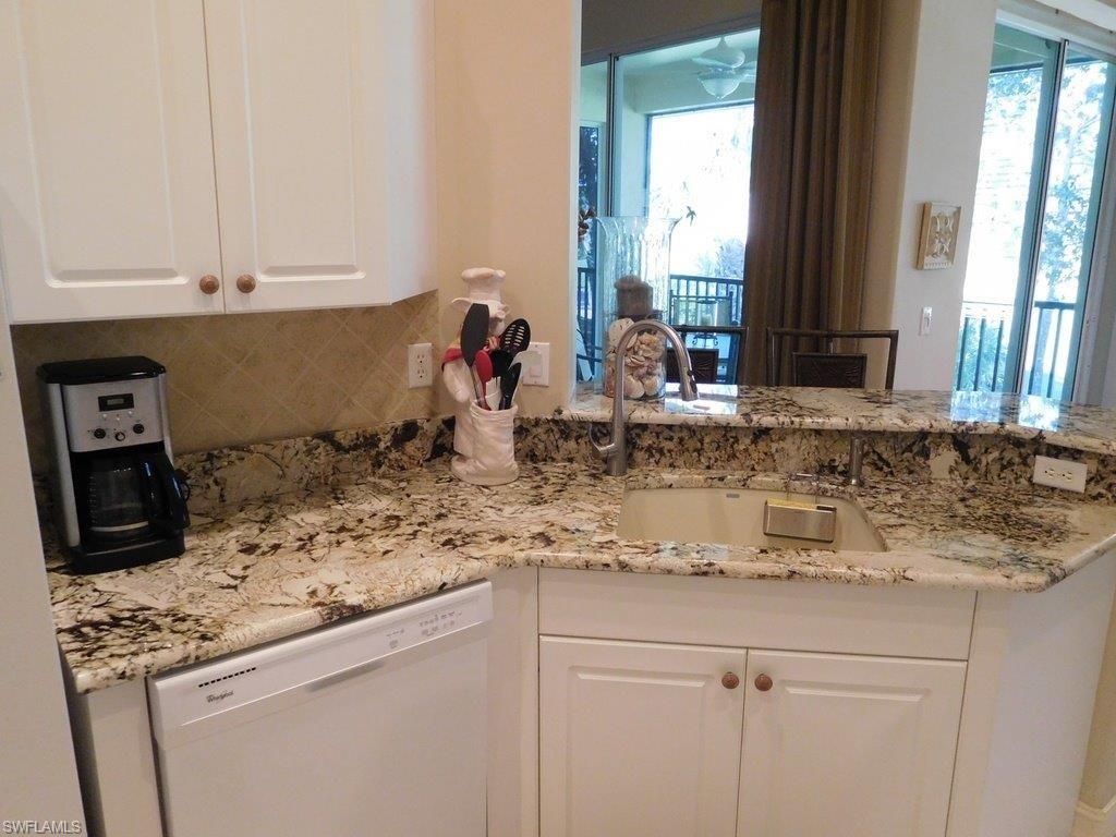 EDGEWATER - Residential