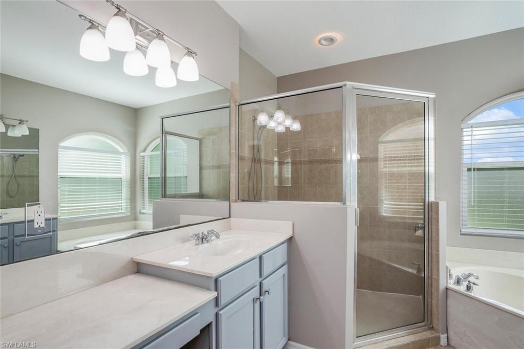 VALENCIA COUNTRY CLUB - Residential